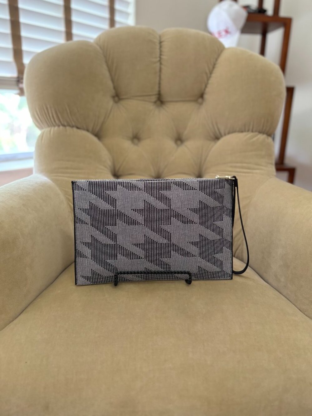 NEW Auth ROTHY'S Iconic Flex Knit Washable Convertible Wristlet Clutch Bag - Picture 3 of 5